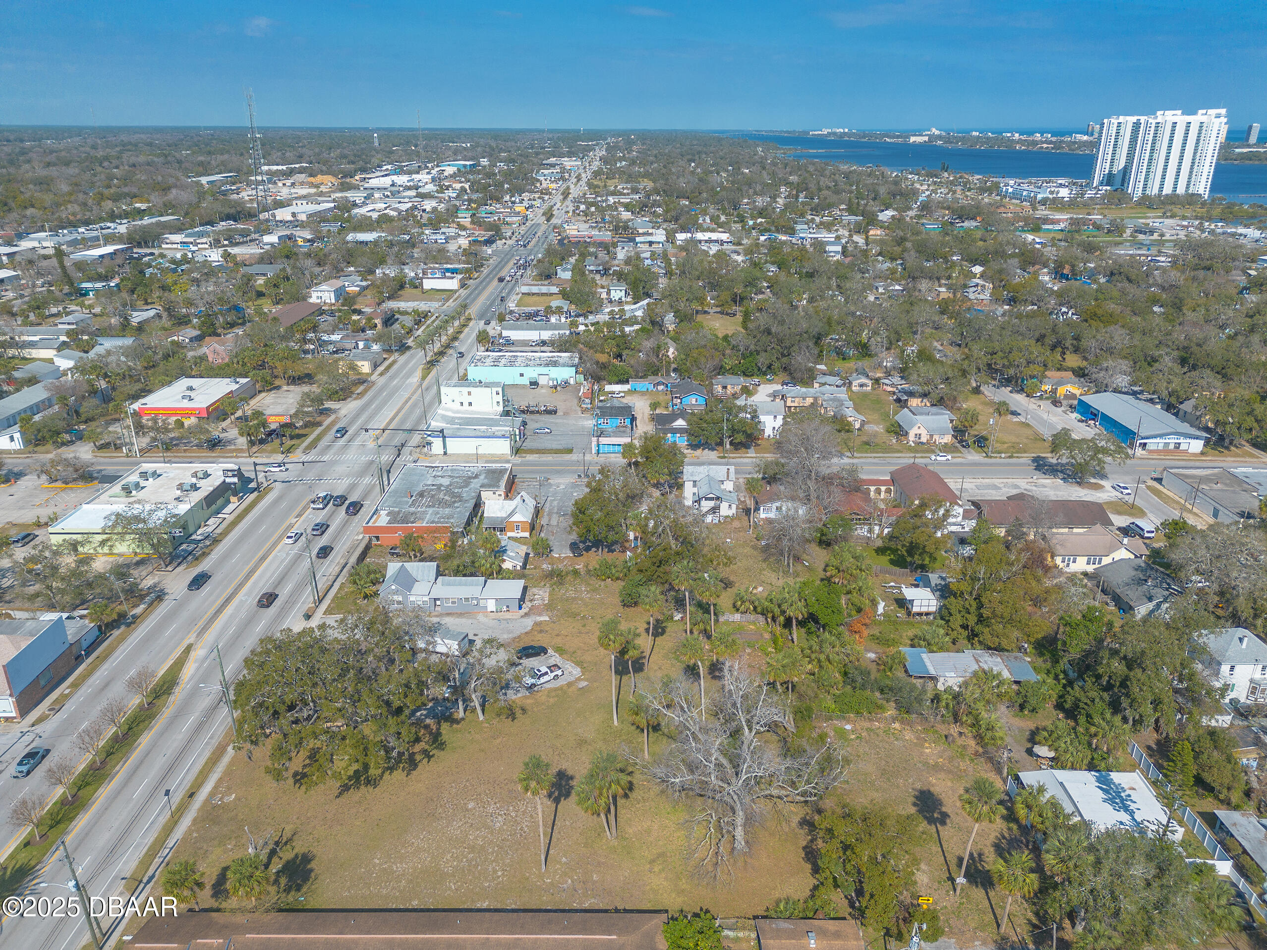 629 Ridgewood Avenue Daytona Beach, FL 32117 - Photo 8 of 10 631-83