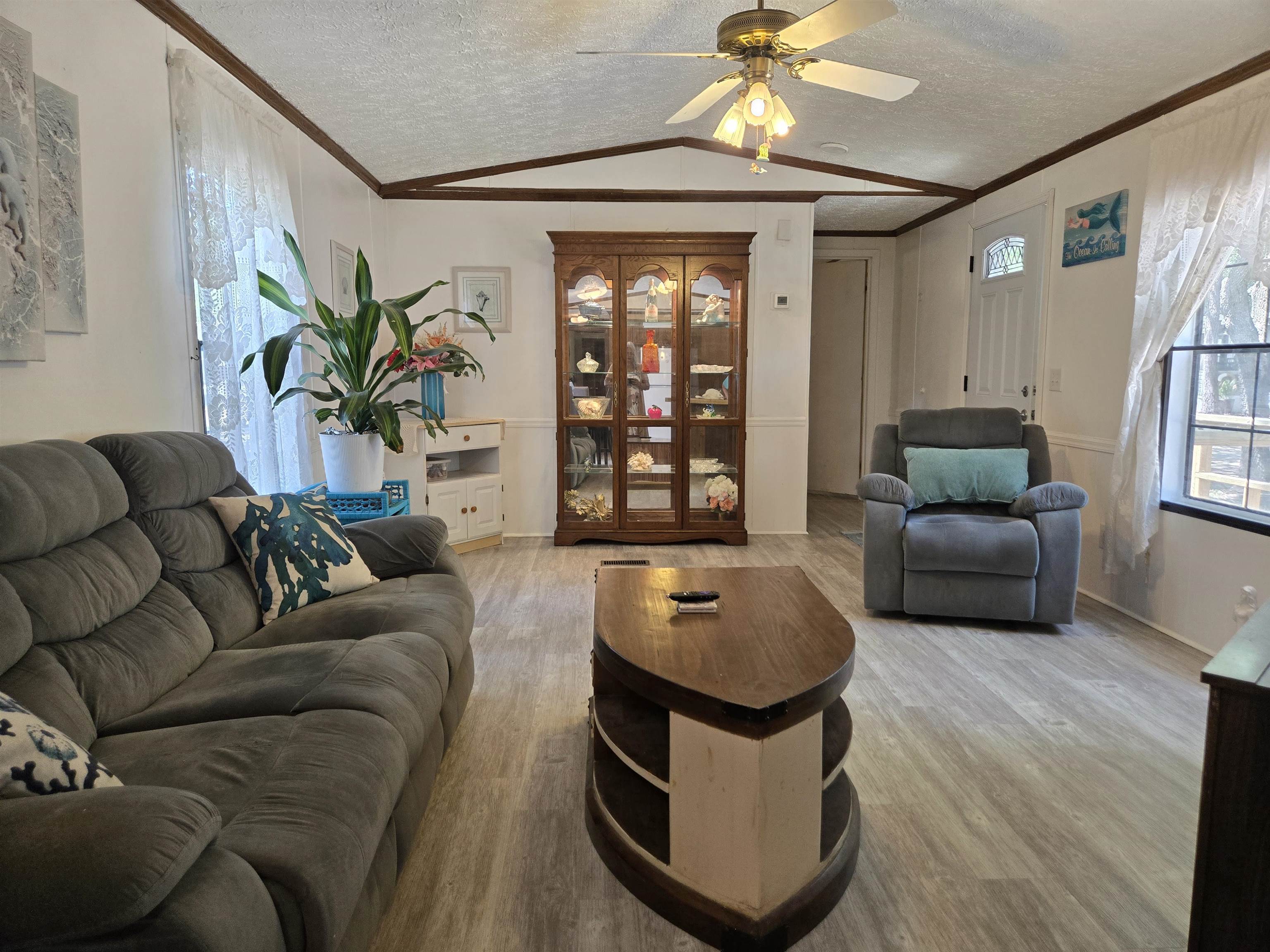 582 Mimosa Drive Murrells Inlet, SC 29576 - Photo 9 of 36