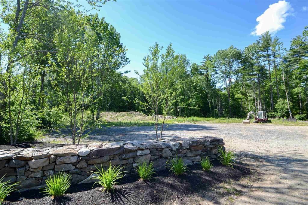 10 Autumn Lane Rye, NH 03870 - Photo 1 of 3 Gallery Image 1