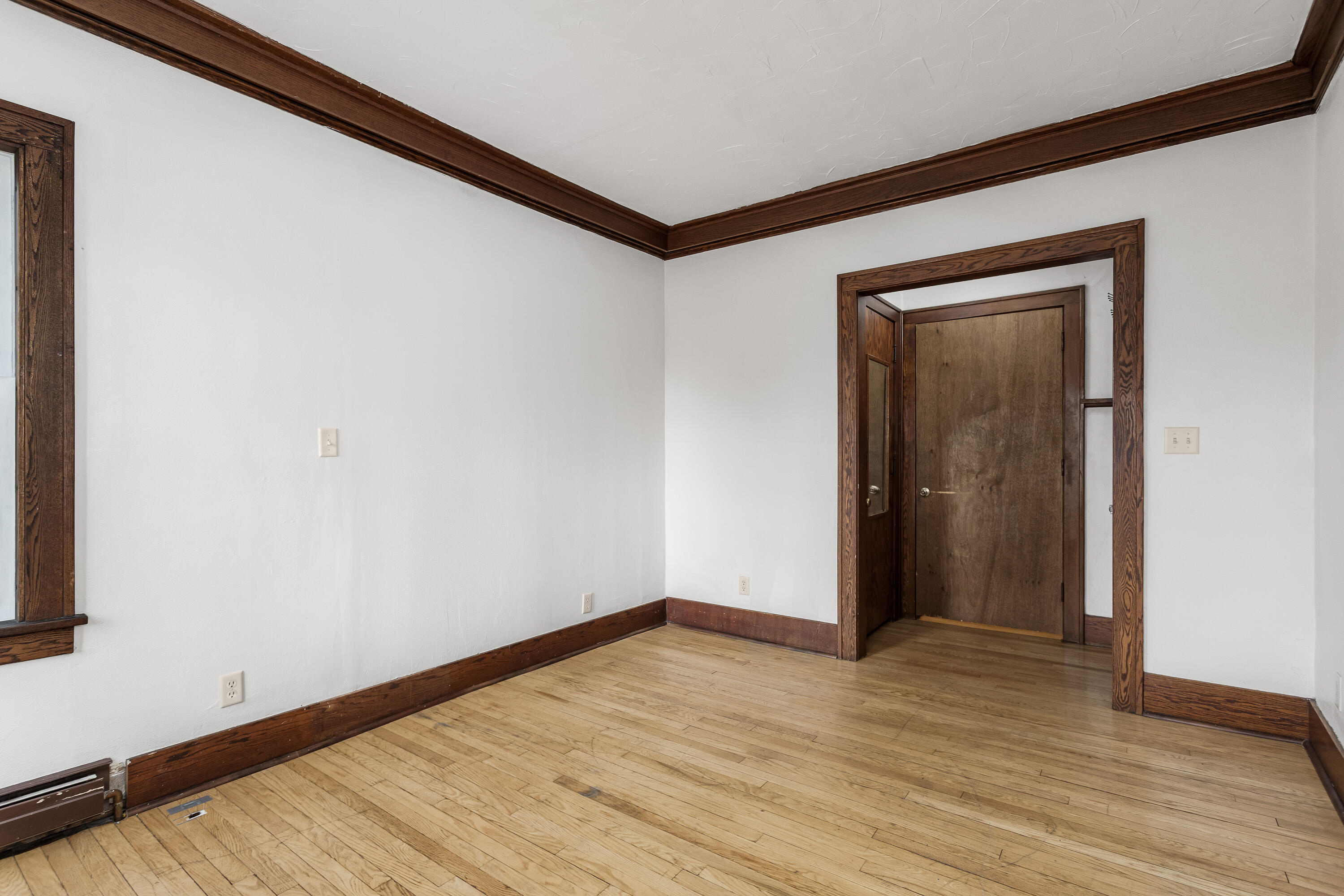 400 South 4th Street Watertown, WI 53094 - Photo 16 of 42 Bedroom 2, closet view, main