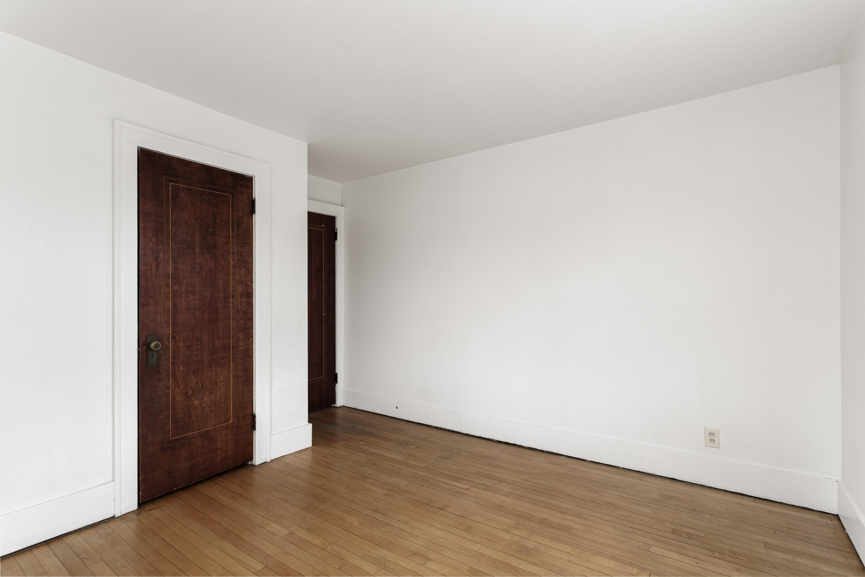 400 South 4th Street Watertown, WI 53094 - Photo 31 of 42 Bedroom 2, closet view, upper