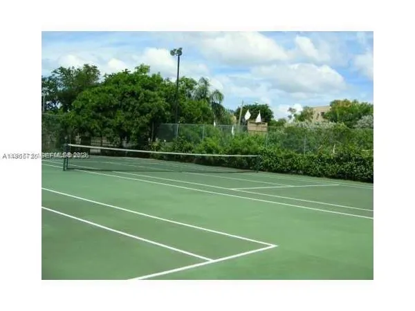 a view of a tennis court