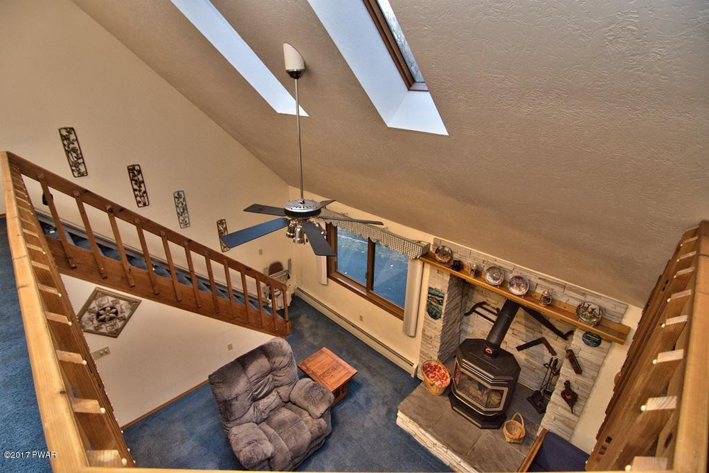 2857 Boulder Road Lake Ariel, PA 18436 - Photo 25 of 97 2nd Floor Hall View 3