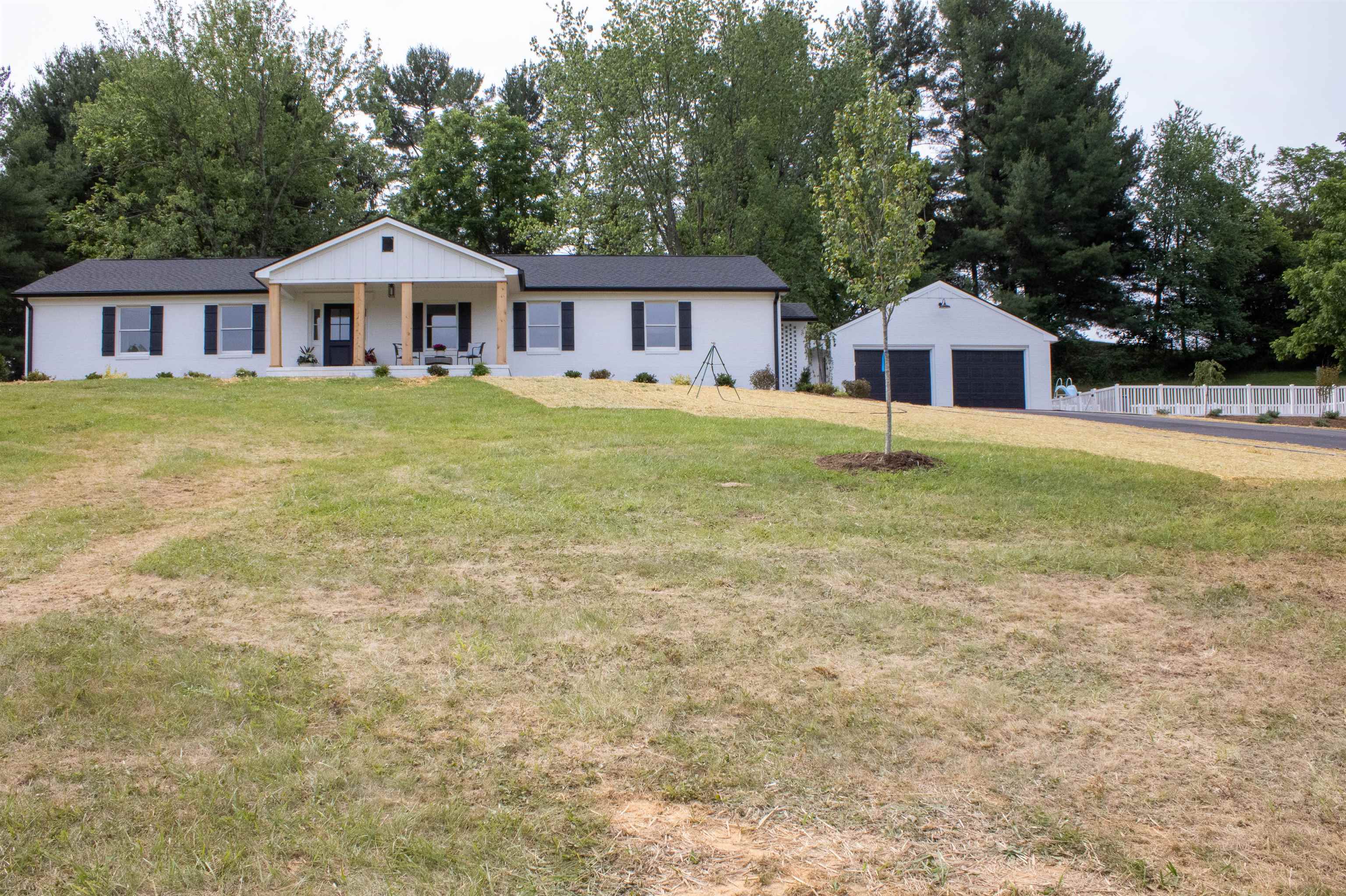 2877 Shutterlee Mill Road Staunton, VA 24401 - Photo 5 of 72