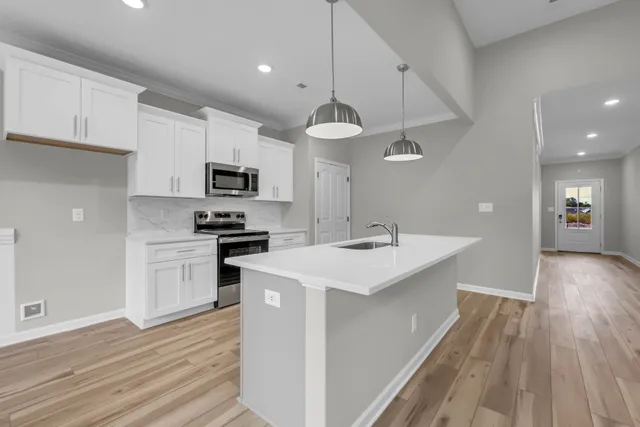 $349,900 | 918 Vendue Avenue, Clarksville, TN 37042