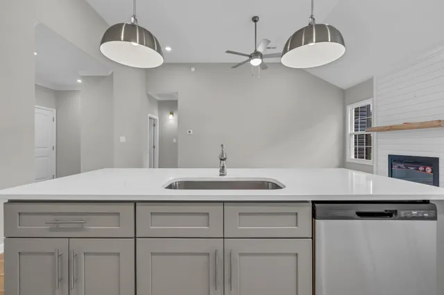 $349,900 | 918 Vendue Avenue, Clarksville, TN 37042