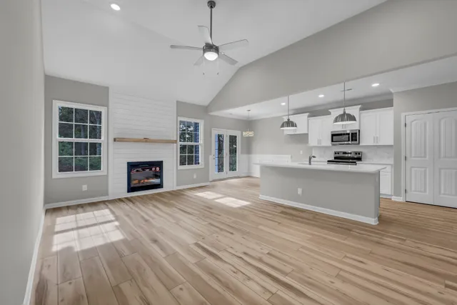 $349,900 | 918 Vendue Avenue, Clarksville, TN 37042