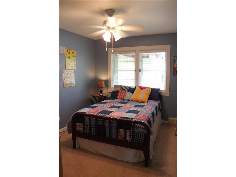 335 West Roberts Road Indianapolis, IN 46217 - Photo 11 of 18 Gallery Image 11