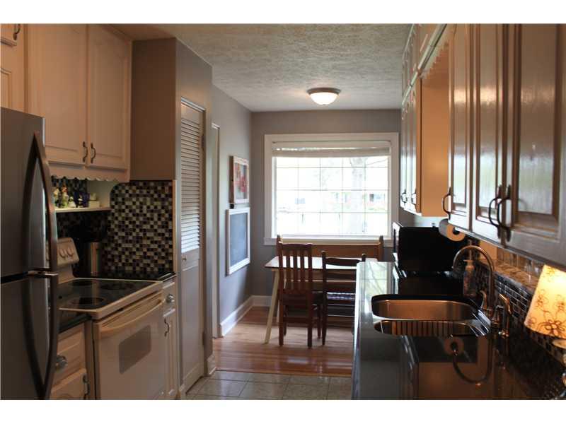 335 West Roberts Road Indianapolis, IN 46217 - Photo 3 of 18 Gallery Image 3