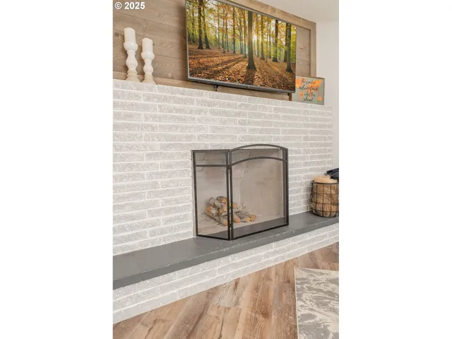 a picture of a bench in front of a door