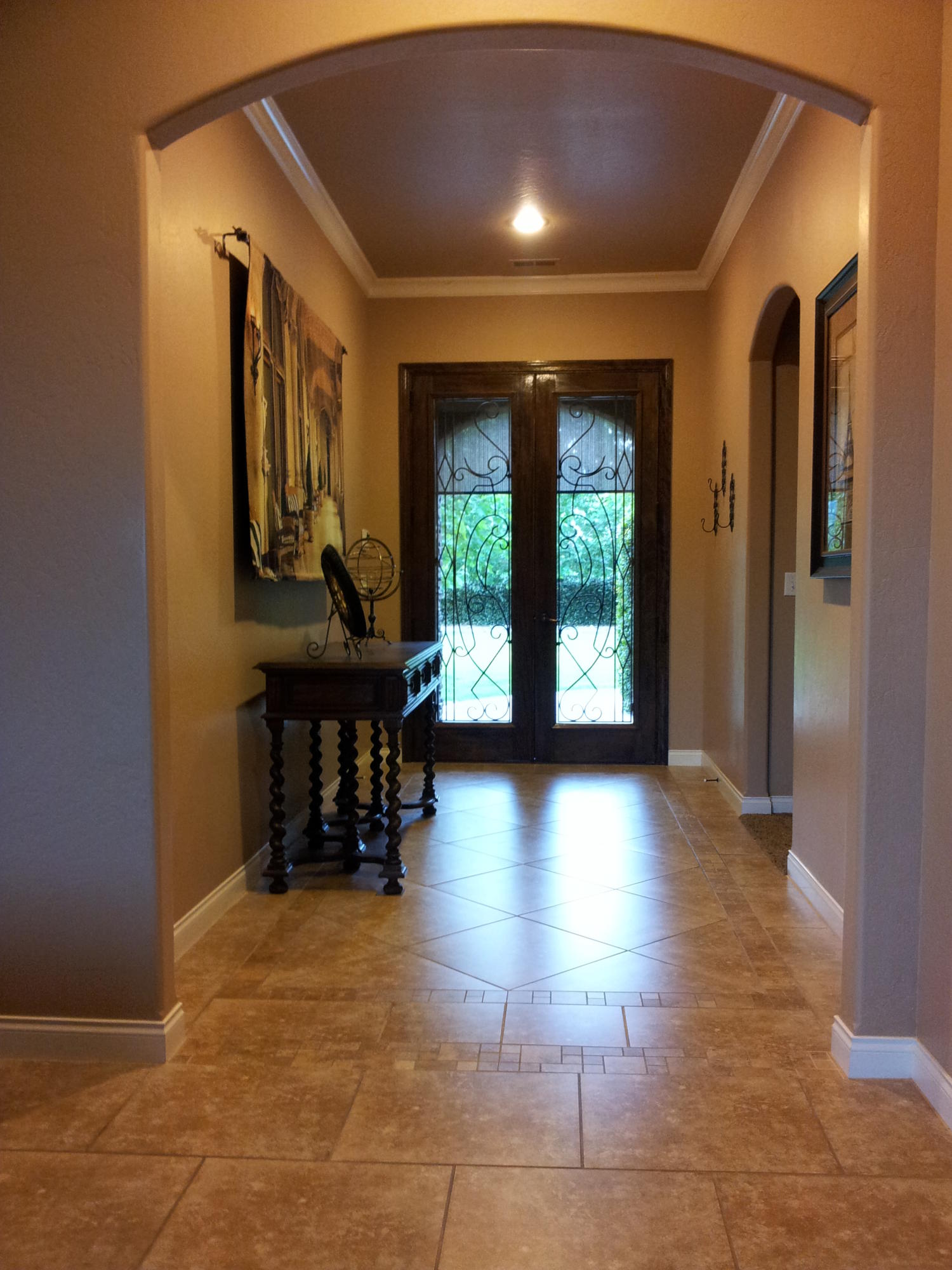 22223 Carson Avenue Exeter, CA 93221 - Photo 17 of 61 Grand Entry Way