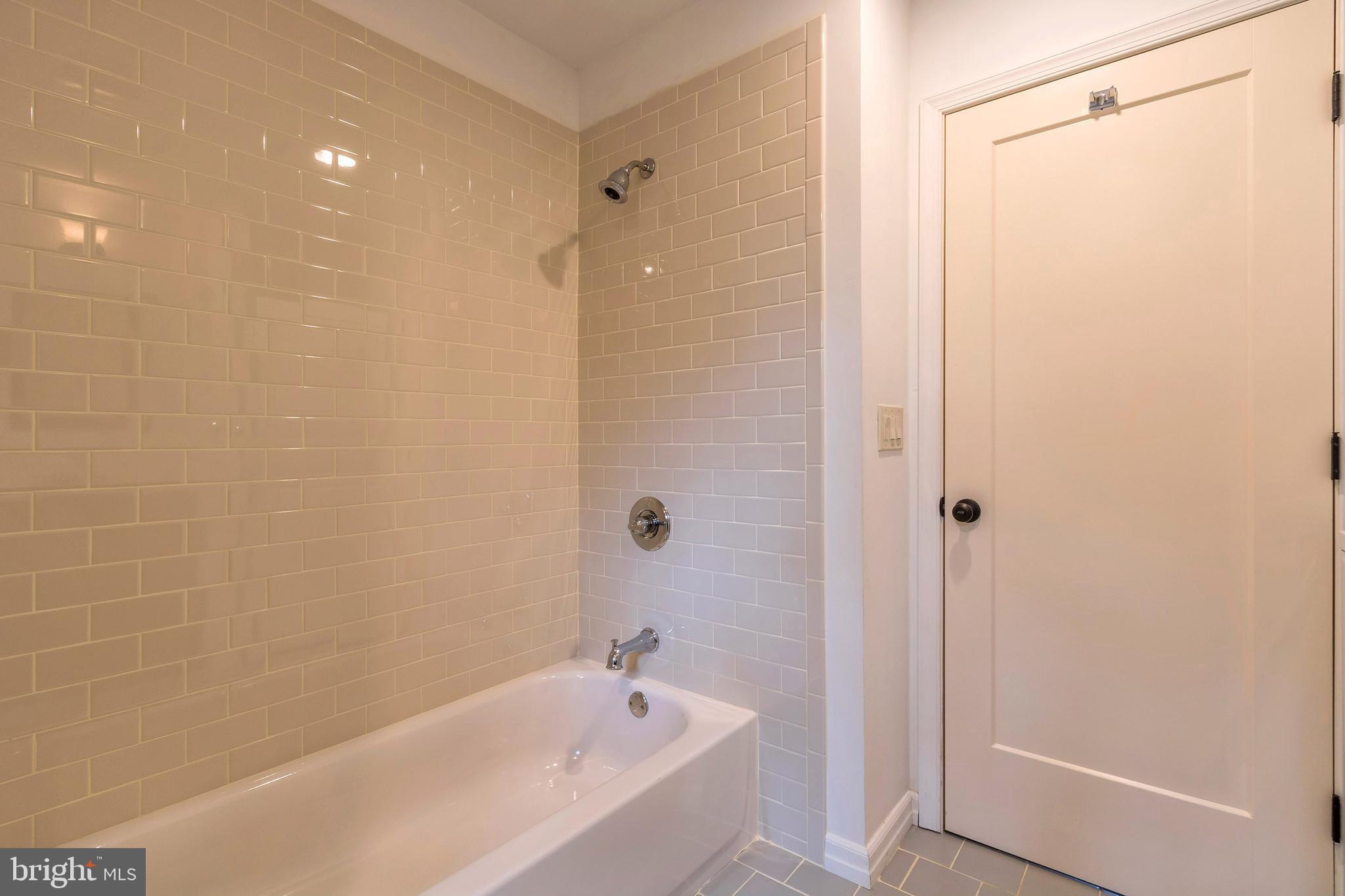 6154 Upper York Road New Hope, PA 18938 - Photo 18 of 27