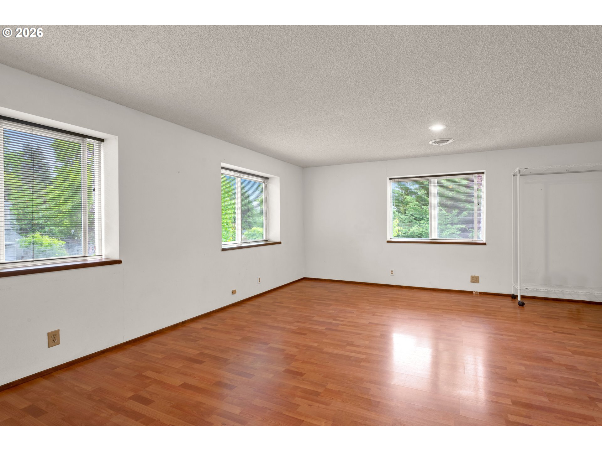 4017 Dillard Road Eugene, OR 97405 - Photo 23 of 37 Bonus Room