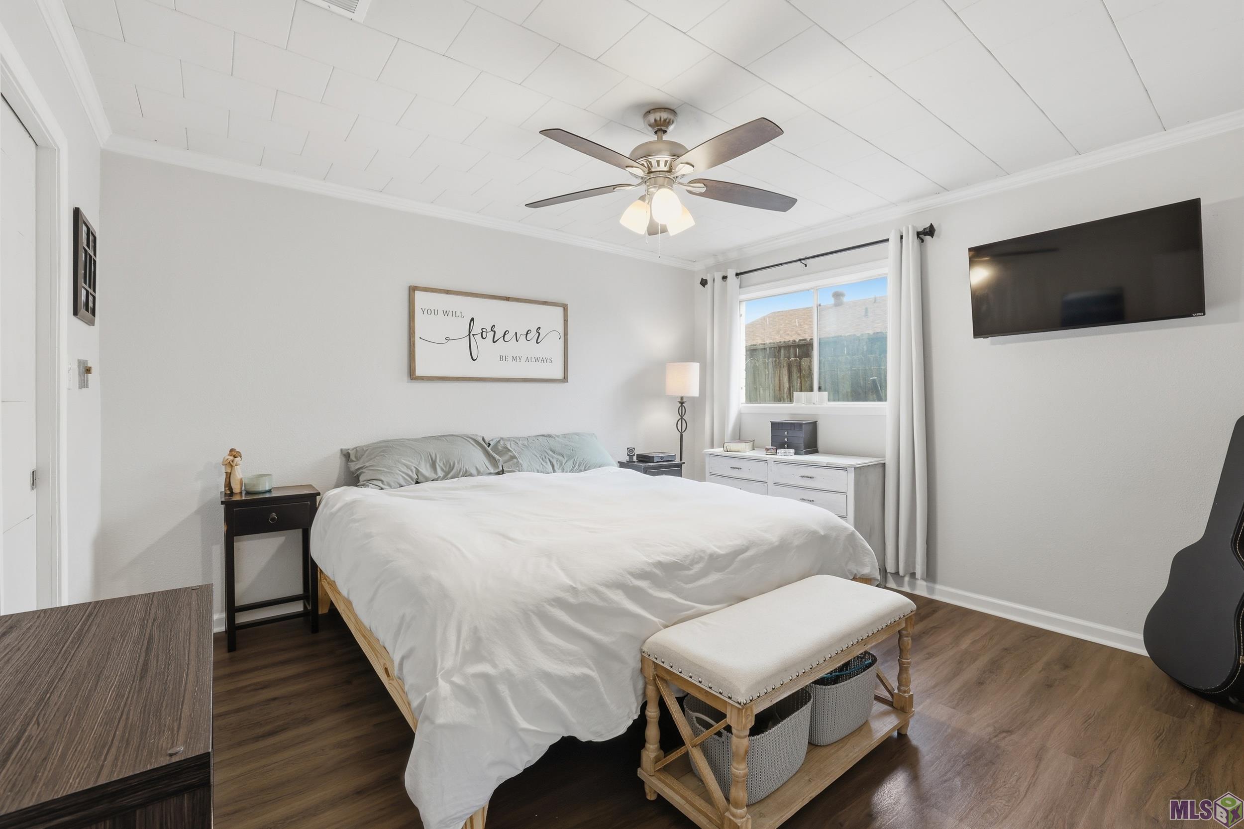 202 Hebert Street Berwick, LA 70342 - Photo 12 of 14 Master Bedrrom