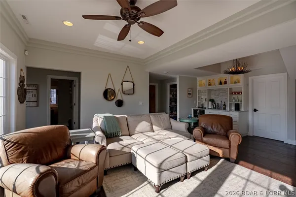 $1,750,000 | 1224 Palisades Drive, Four Seasons, MO 65049