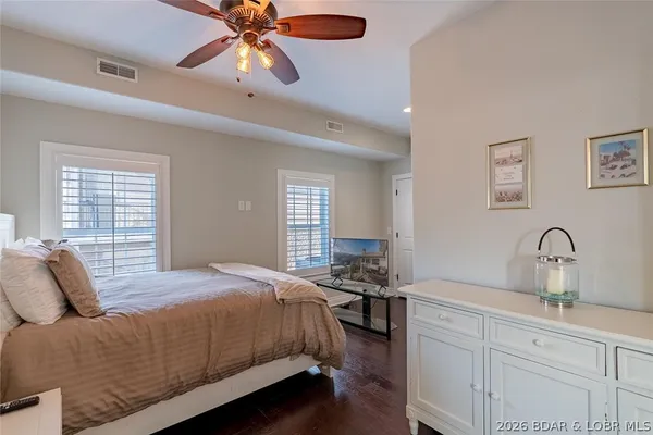 $1,750,000 | 1224 Palisades Drive, Four Seasons, MO 65049