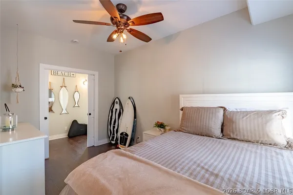 $1,750,000 | 1224 Palisades Drive, Four Seasons, MO 65049