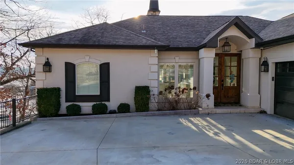 $1,750,000 | 1224 Palisades Drive, Four Seasons, MO 65049