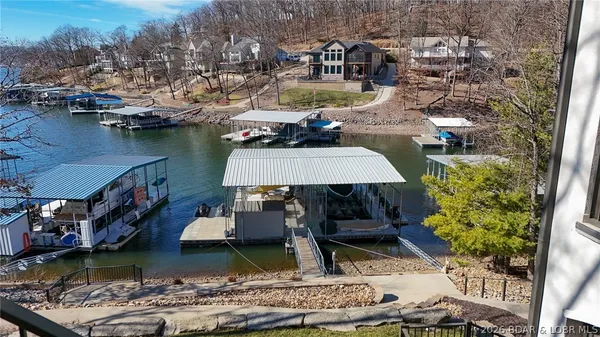 $1,750,000 | 1224 Palisades Drive, Four Seasons, MO 65049