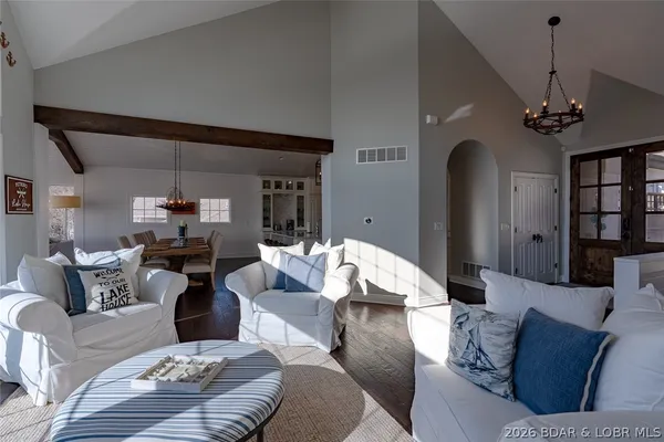 $1,750,000 | 1224 Palisades Drive, Four Seasons, MO 65049