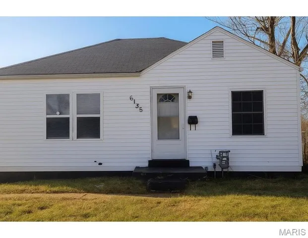 $2,000,000 | 6135 Shillington Drive, St. Louis, MO 63134