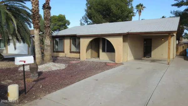 $1,750 | 4030 East Windrose Drive, Phoenix, AZ 85032