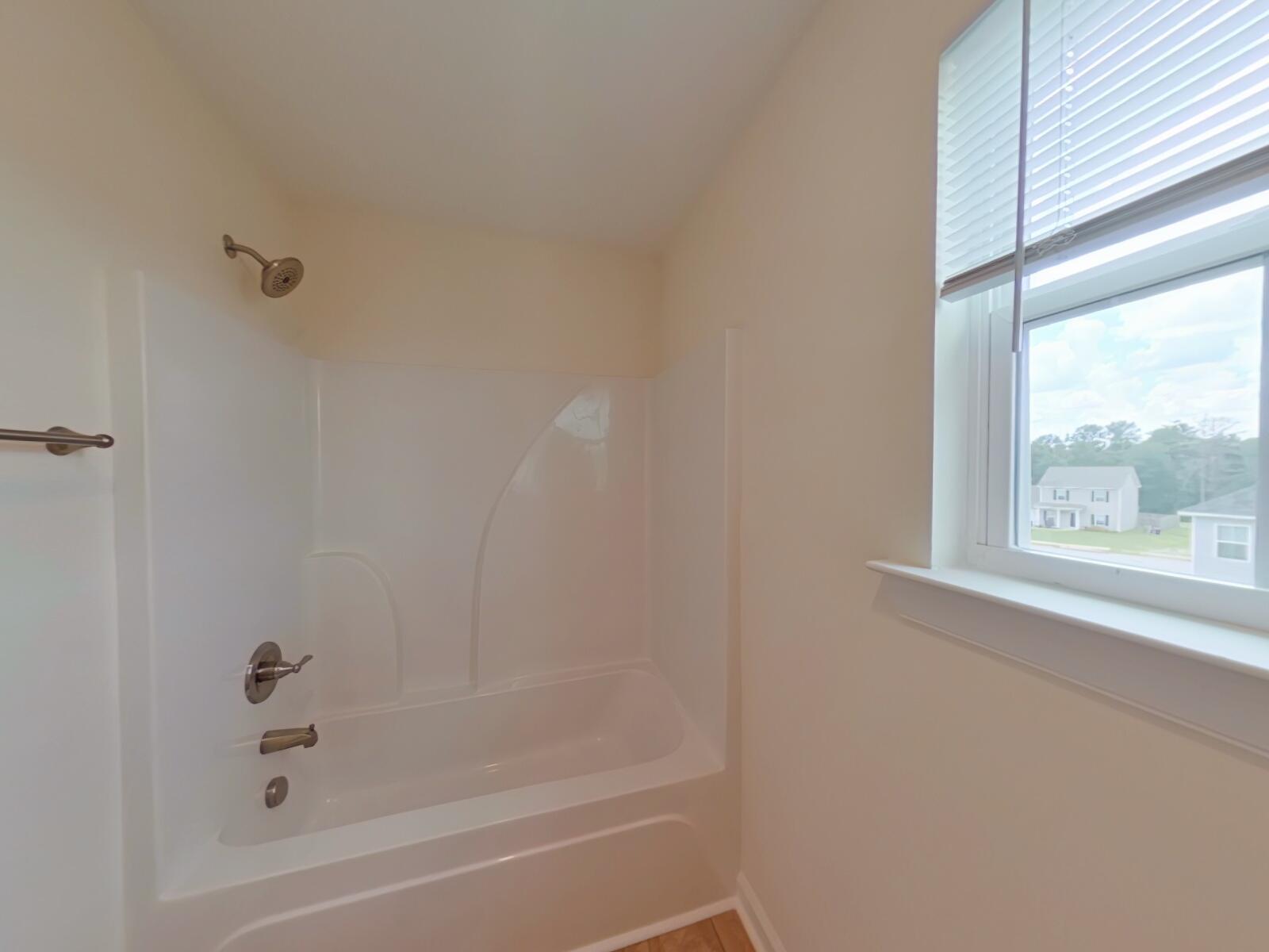 2339 Belair Spg Road Augusta, GA 30909 - Photo 15 of 18 Main Bathroom-5