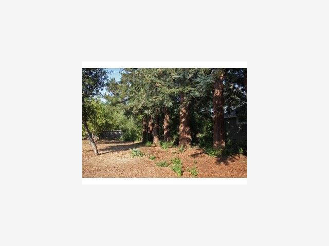 283 Quinnhill Road Los Altos, CA 94024 - Photo 3 of 9 Gallery Image 3