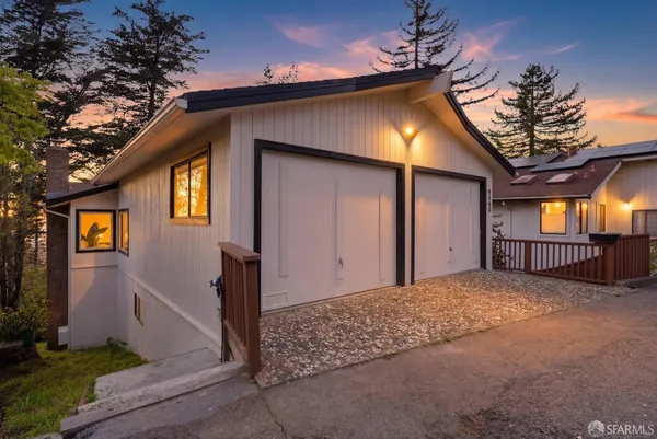 $998,000 | 8440 Skyline Boulevard, Oakland, CA 94611