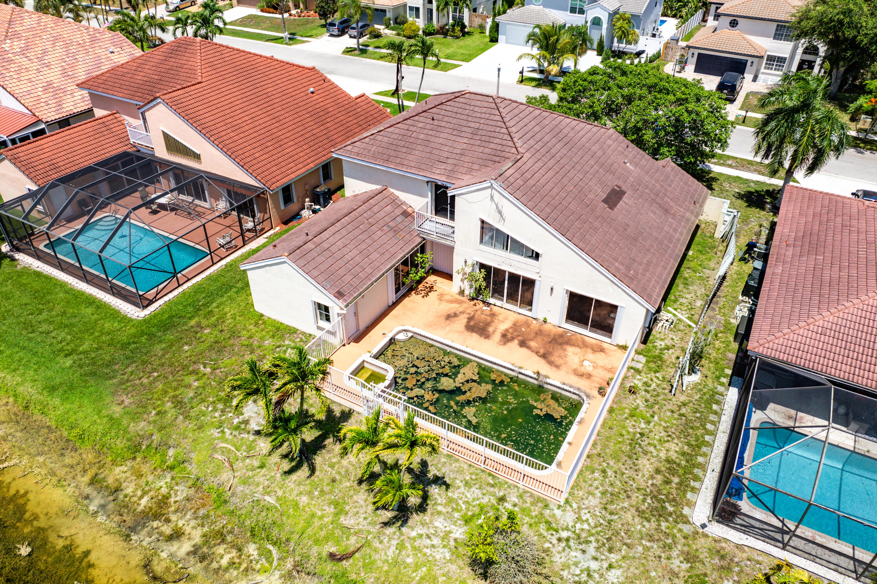 8885 Spring Valley Drive Boynton Beach, FL 33472 - Photo 29 of 38 AERIAL