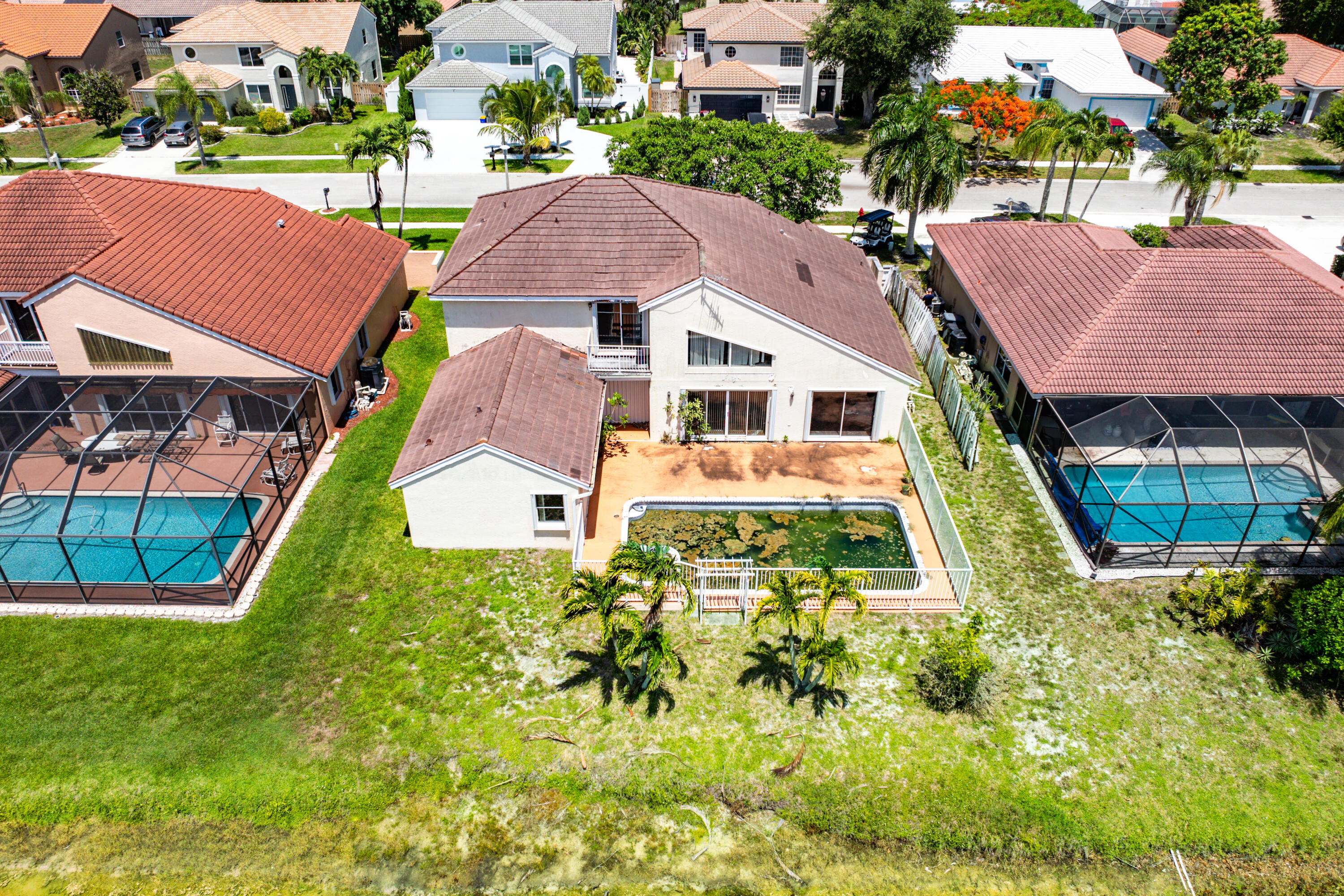 8885 Spring Valley Drive Boynton Beach, FL 33472 - Photo 31 of 38 AERIAL