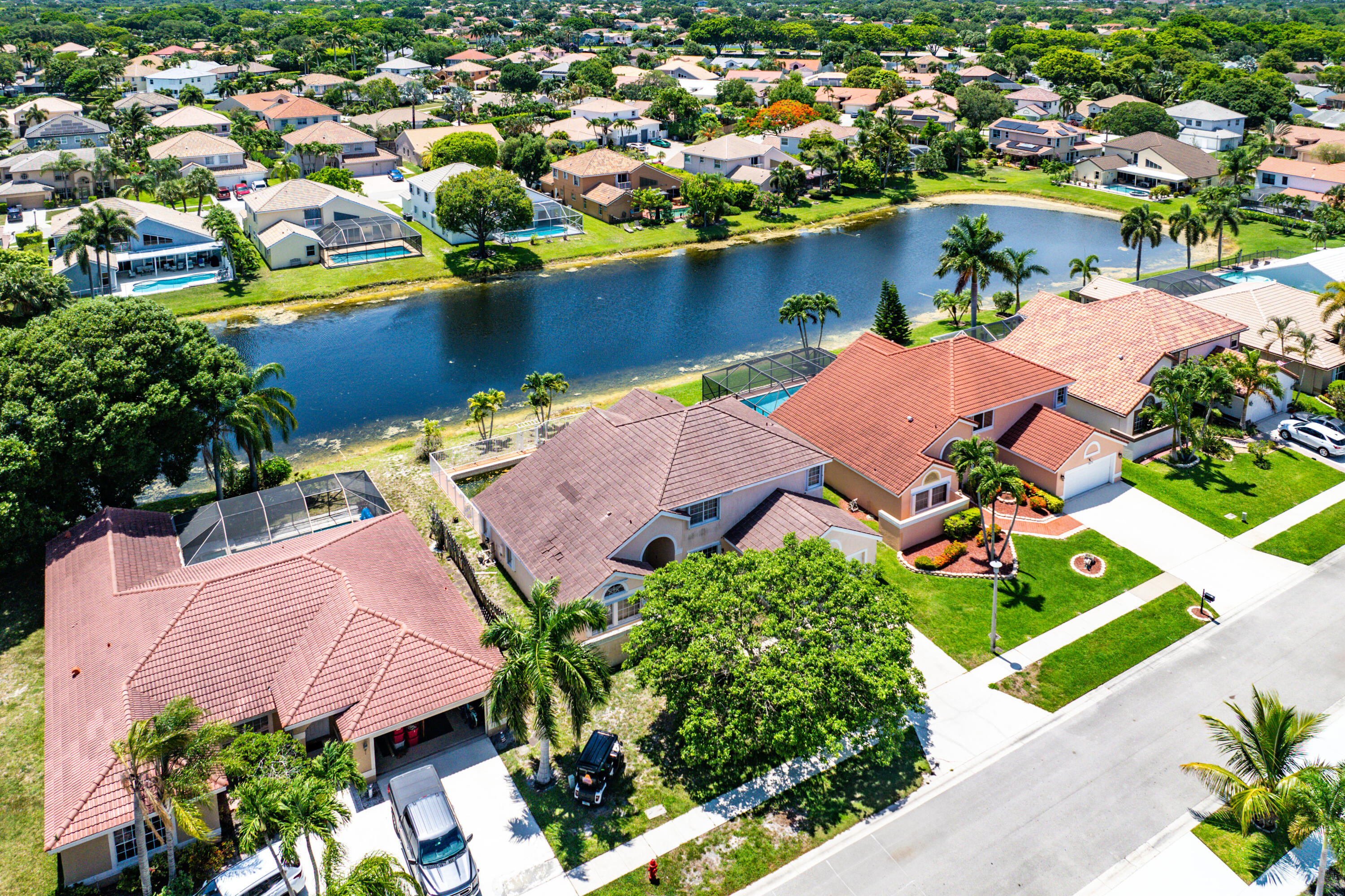 8885 Spring Valley Drive Boynton Beach, FL 33472 - Photo 32 of 38 AERIAL