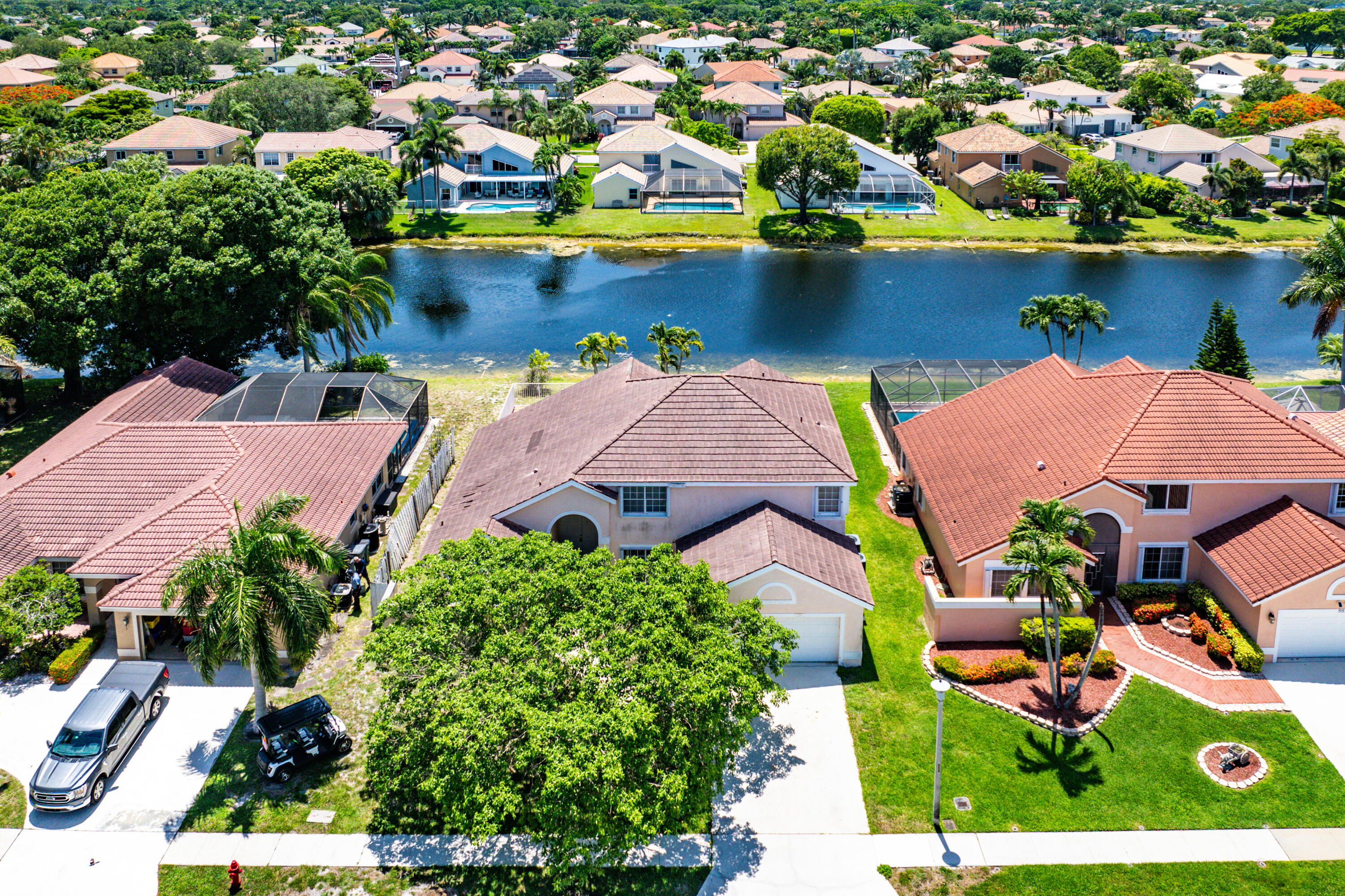 8885 Spring Valley Drive Boynton Beach, FL 33472 - Photo 4 of 38 AERIAL