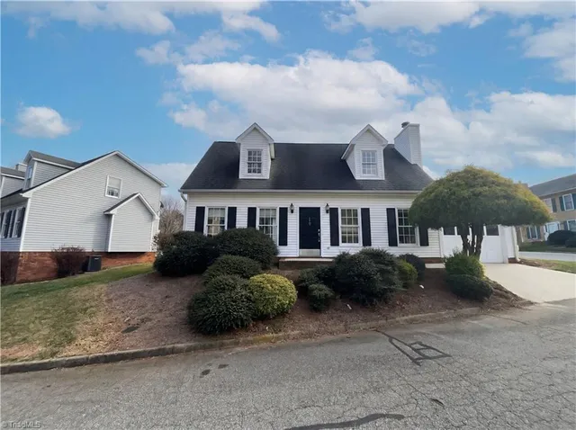 $258,000 | 119 Edgedale Court, Kernersville, NC 27284