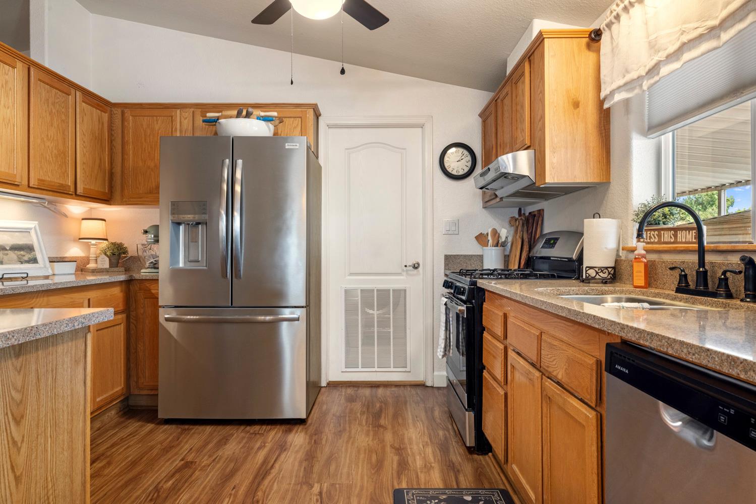 1330 Calaveritas Road, Unit 20A San Andreas, CA 95249 - Photo 16 of 33