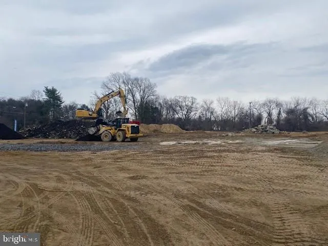 $403,424 | 6 Little Pond Drive, Laurel Springs, NJ 08021