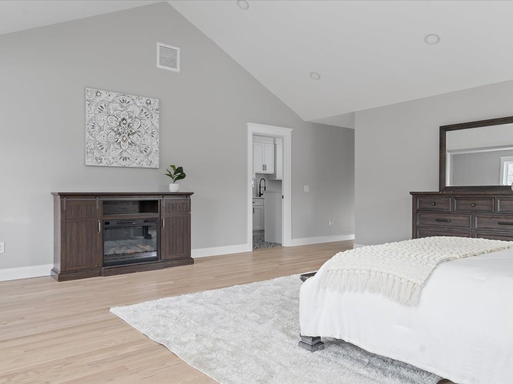 141 Fox Ridge Drive Cranston, RI 02921 - Photo 23 of 47