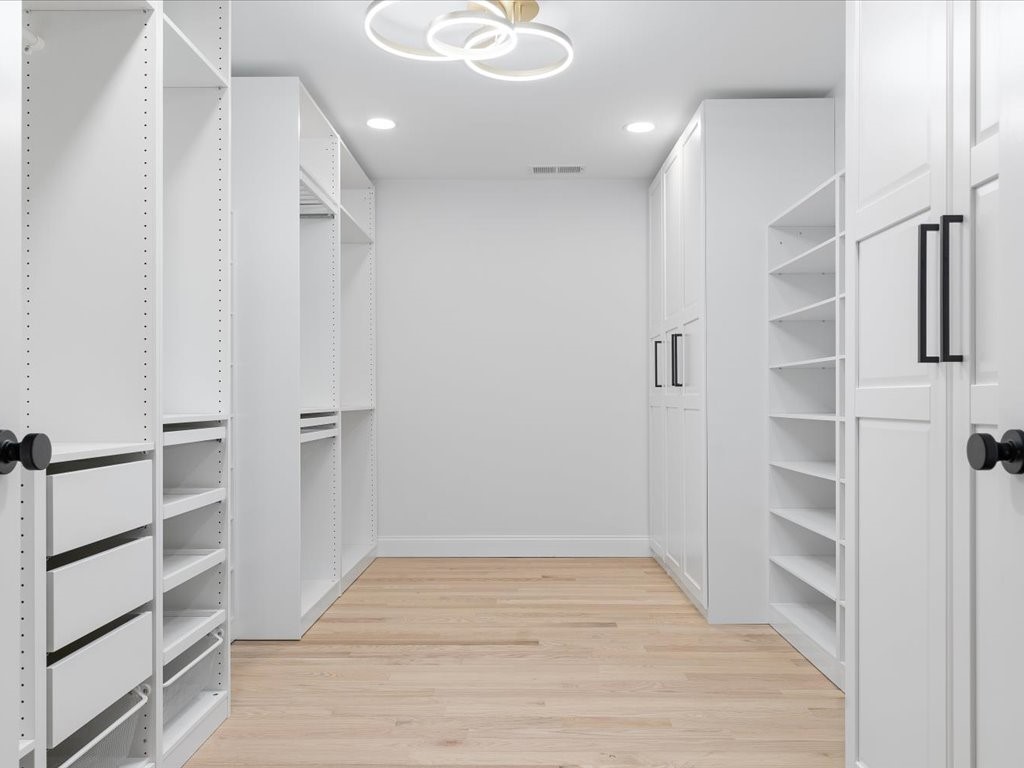 141 Fox Ridge Drive Cranston, RI 02921 - Photo 28 of 47