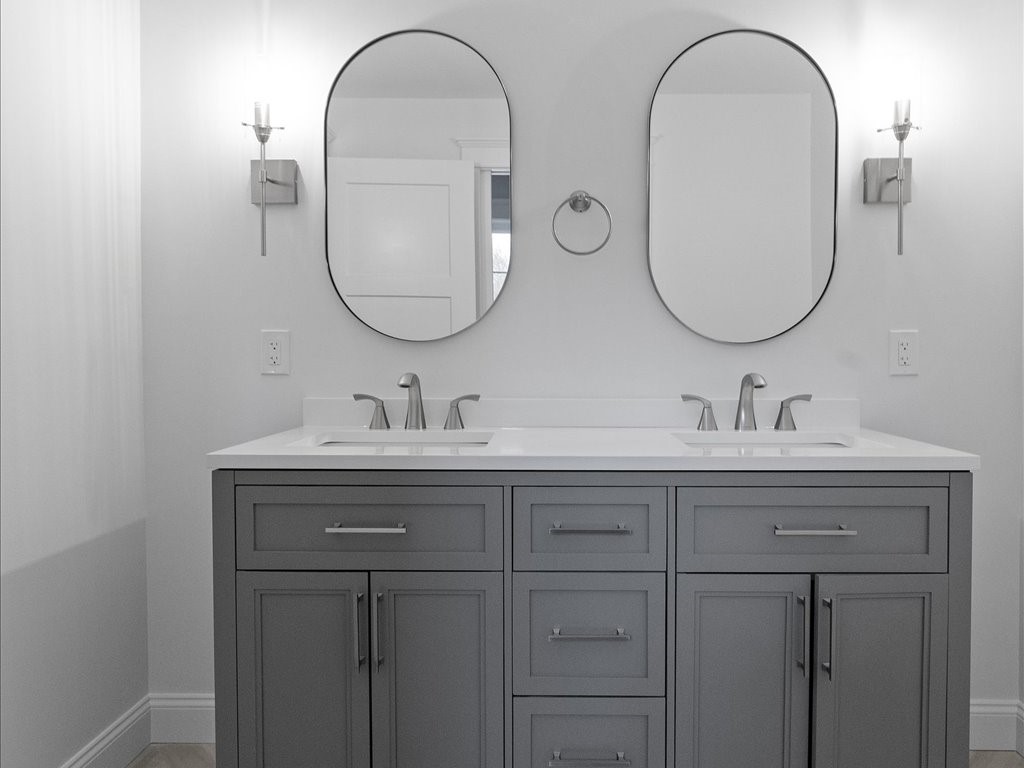 141 Fox Ridge Drive Cranston, RI 02921 - Photo 32 of 47