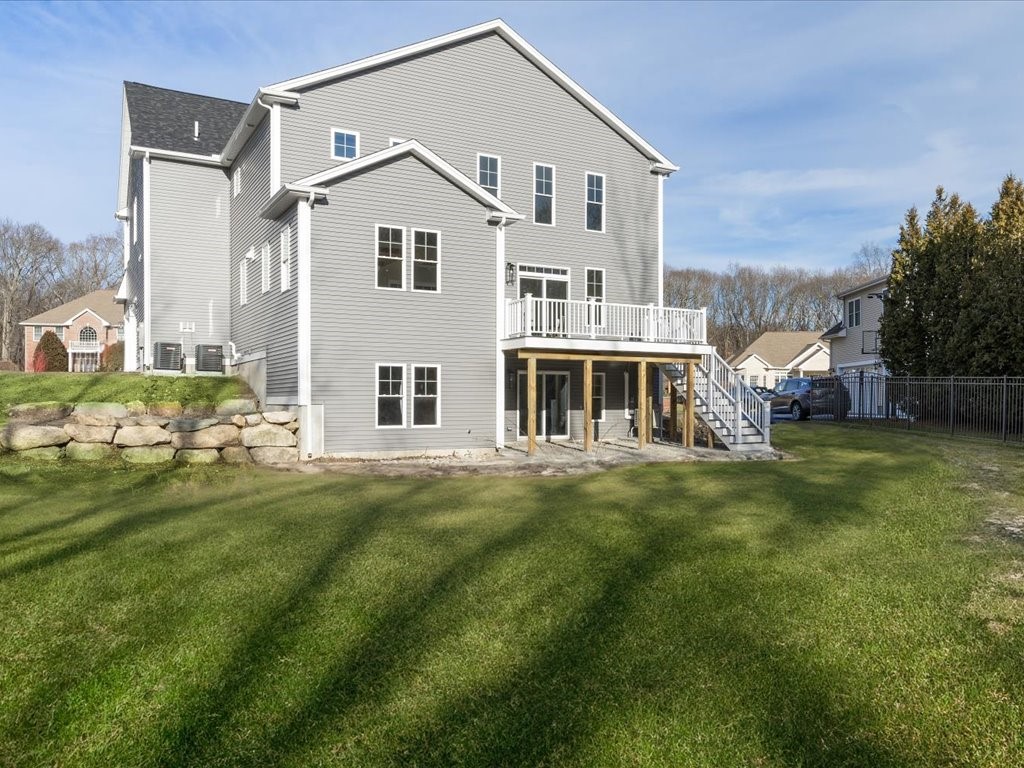 141 Fox Ridge Drive Cranston, RI 02921 - Photo 39 of 47