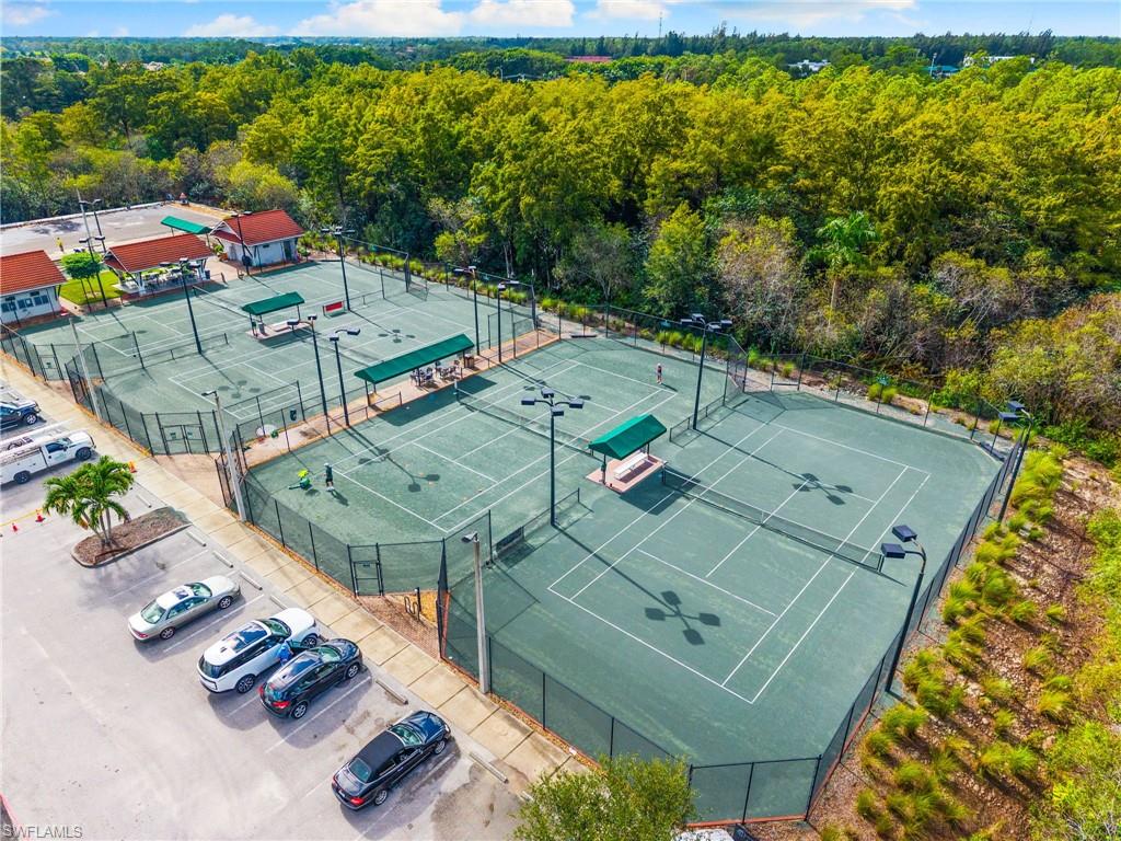 256 Countryside Drive Naples, FL 34104 - Photo 39 of 40 Tennis Courts