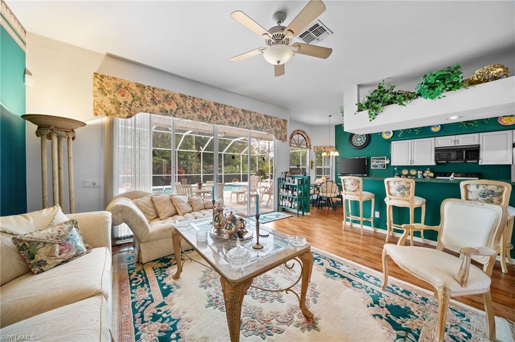 256 Countryside Drive Naples, FL 34104 - Photo 4 of 40