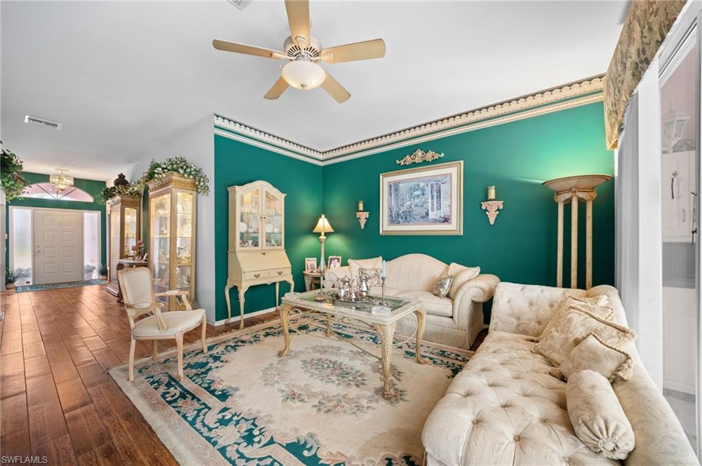 256 Countryside Drive Naples, FL 34104 - Photo 5 of 40