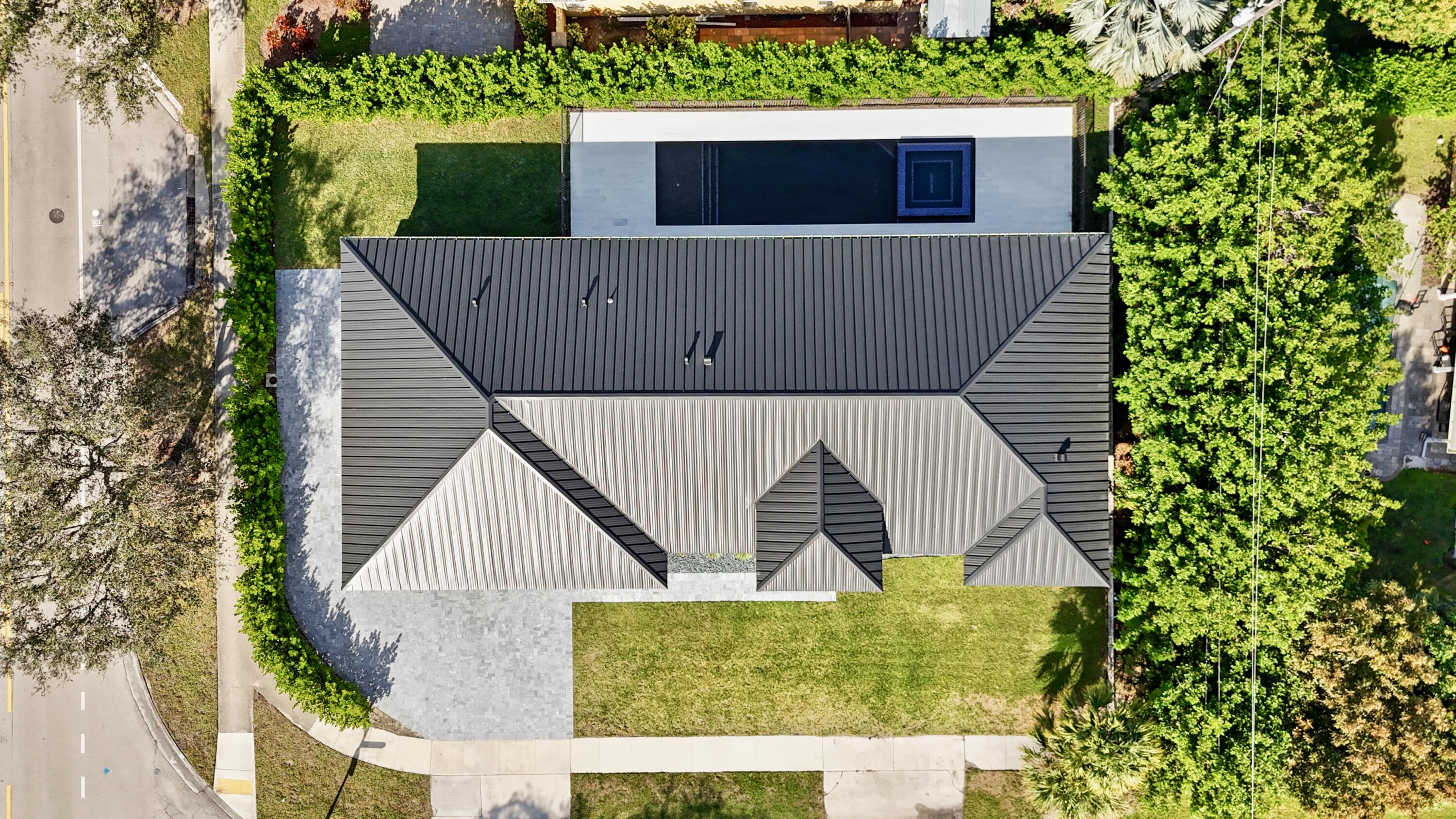 751 Pelican Way North Palm Beach, FL 33408 - Photo 37 of 39 a view of outdoor space and yard