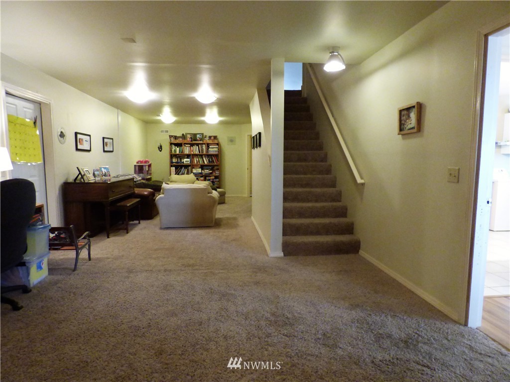 190 Rustic Road Ellensburg, WA 98926 - Photo 8 of 16 Gallery Image 8