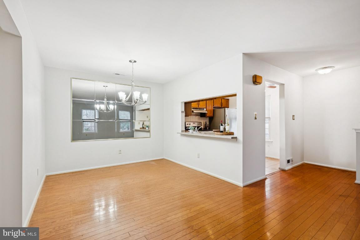 3190B Neils Court Mount Laurel, NJ 08054 - Photo 15 of 27 Dining Room