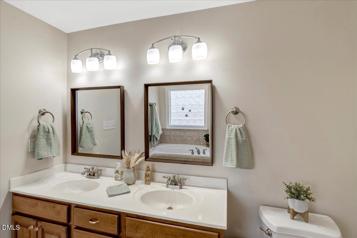 812 Winding Oak Way Clayton, NC 27520 - Photo 33 of 42 46-DSC08115