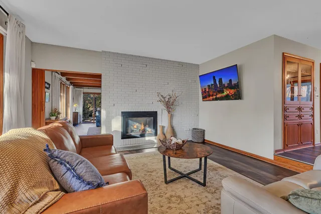 $405,000 | 2004 Hillcrest Drive, St. Cloud, MN 56303