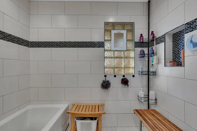 $405,000 | 2004 Hillcrest Drive, St. Cloud, MN 56303