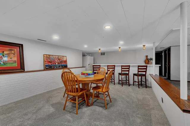 $405,000 | 2004 Hillcrest Drive, St. Cloud, MN 56303